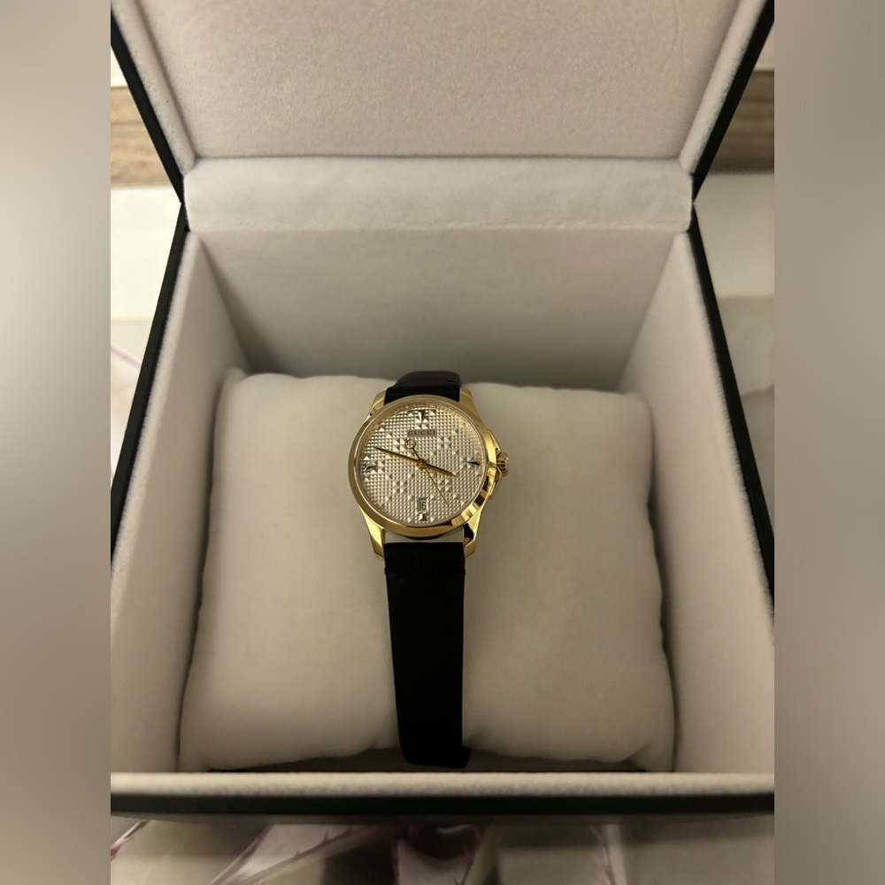 Women’s Gucci watch - Picture 5 of 5